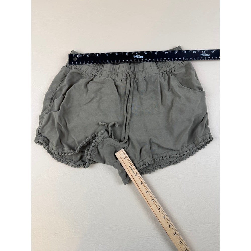 Boho Pom Pom Shorts Rayon Crochet Trim XS Bebop - Picture 2 of 5